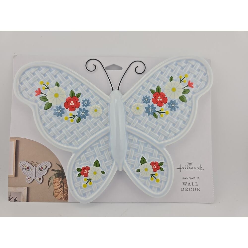 New Ceramic Hallmark Wall Hanging Butterfly Basketweave/Flowers 8.5x6"